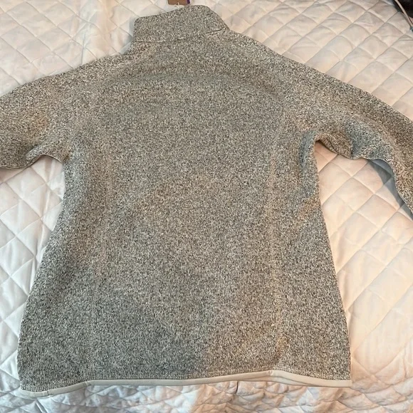 Patagonia quarter zip hoodie. Brand new. Never worn. - Picture 2 of 5